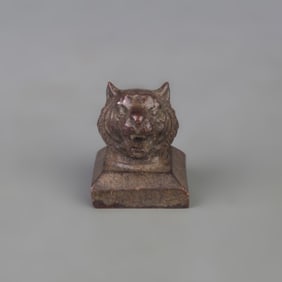 A FINE BONZE MADE SQUARE ZODIAC SEAL: TIGER
