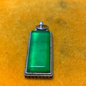 SILVER-INLAID GREEN LIU LI GLASS PENDANT