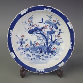 BLUE-AND-WHITE UNDERGLAZE RED FLORAL AND BIRD PLATE