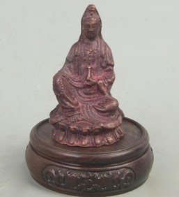 A FINE BRONZE GUANYIN STATUE