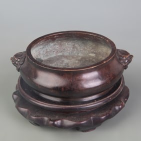 A FINE BRONZE BEAST-EAR ROUND-FOOT CENSER