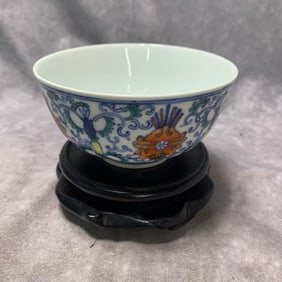FAMILLE ROSE BLUE AND WHITE UNDERGLAZE RED BOWL WITH QIANLONG MARK