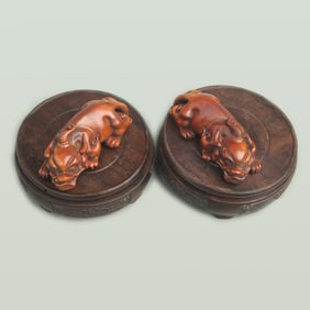 PAIR OF BOXWOOD PIXIU ORNAMENTS