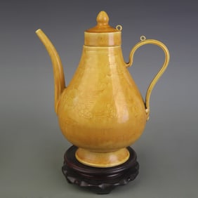 YELLOW GLAZE INCISED DRAGON PATTERN EWER