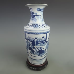 BLUE AND WHITE GLAZED FIGURE PATTERN PORCELAIN VASE