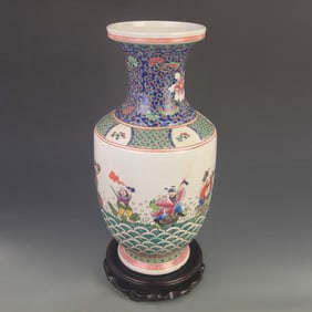 LARGE FAMILLE ROSE VASE WITH EIGHT IMMORTALS DESIGN