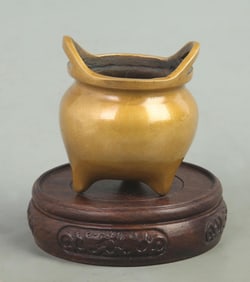 BRONZE TRIPOD CENSER WITH BRIDGE HANDLES