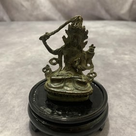 A FINE SMALL TIBETAN BUDDHIST STATUES