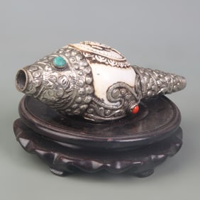TIBETAN BUDDHIST CONCH SHELL