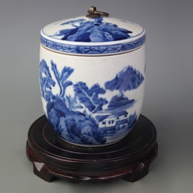 BLUE AND WHITE LANDSCAPE PATTERN LIDDED PORCELAIN JAR