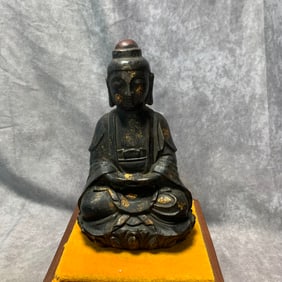 GILT BRONZE SEATED GUANYIN STATUE