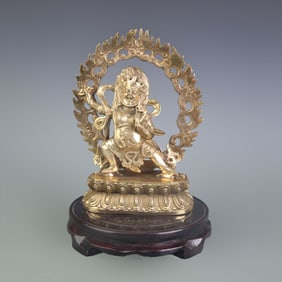 A FINE BRONZE BODHISATTVA BUDDHA STATUE