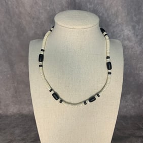 DE HUA PORCELAIN EIGHT IMMORTALS ZHANG GUOLAO STATUE