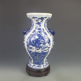BLUE AND WHITE DRAGON PATTERN BEAST EAR APPRECIATION PORCELAIN VASE