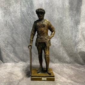 CONTEMPORARY BRONZE FENCING ATHLETE ORNAMENT