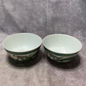 UNDERGLAZE RED PHOENIX-HEAD PORCELAIN VASE