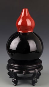 A FINE LARGE PAINTED CALABASH BOTTLE