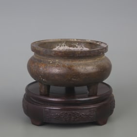 BRONZE THREE-LEGGED ROUND MOUTH INCENSE BURNER