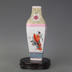 FAMILLE ROSE FIGURATIVE SQUARE VASE