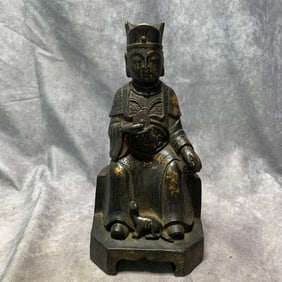 A FINE BRONZE GILT WEALTH GOD STATUE