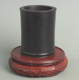 A FINE SANDALWOOD MADE BRUSH POT