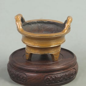 THREE LEGGED BRONZE INCENSE BURNER WITH BAMBOO JOINT EARS