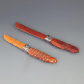 SET OF YAK BONE MADE SCHOLAR’S DESK PAPER KNIFE