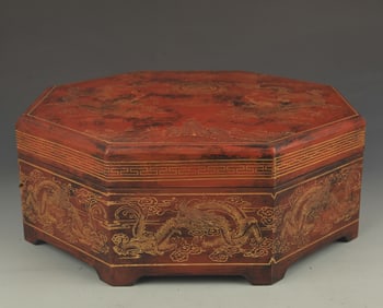 RARE GILT LACQUERED DOUBLE DRAGON EIGHT SIZED WOODEN BOX