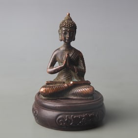 A FINE SMALL BRONZE BUDDHA STATUE