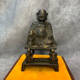 A FINE BRONZE BUDDHA STATUE