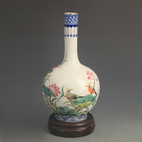 FINE ENAMEL COLOR FLOWER AND BIRD PATTERN LONGNECK VASE