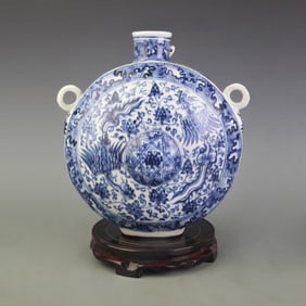 BLUE AND WHITE FLORAL AND PHOENIX PATTERN DOUBLE-HANDLED POT