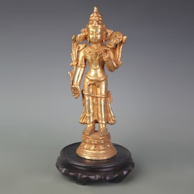 A FINE GILT BRONZE BUDDHA STATUE
