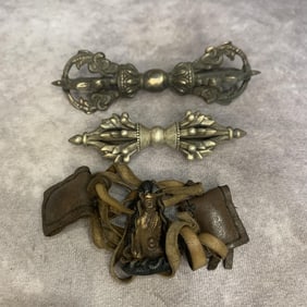 TIBETAN BUDDHIST STATUES, RITUAL IMPLEMENTS