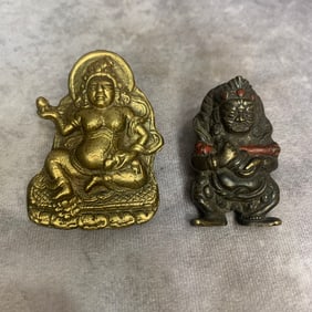 GROUP OF TWO SMALL TIBETAN BUDDHIST PENDANT