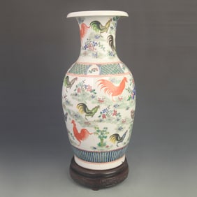 A LARGE FAMILLE ROSE “GREAT LUCK?? PORCELAIN VASE