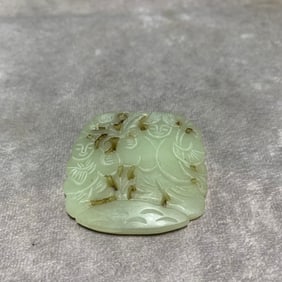 HETIAN GREENISH-WHITE JADE PENDANT WITH FIGURE DESIGN