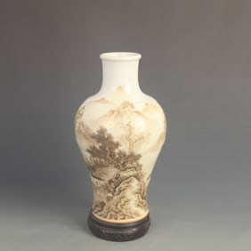 INK-COLORED GUAN YIN STYEL PORCELAIN VASE