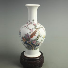 ENAMEL COLOR FLOWER AND BIRD APPRECIATION VASE