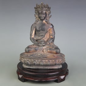 A FINE BRONZE BUDDHA STATUE