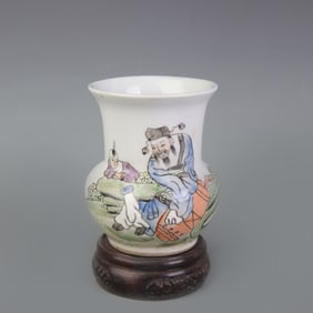 FAMILLE ROSE CHARACTER PATTERN PORCELAIN TABLE WASTE BUCKET