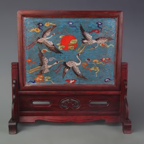 A FINE SANDALWOOD AND CLOISONNE ENAMEL MARBLE-INLAID TABLE SCREEN