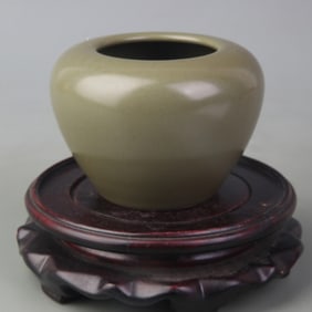 A FINE TEA DUST GLAZED PORCELAIN WATER BOWL