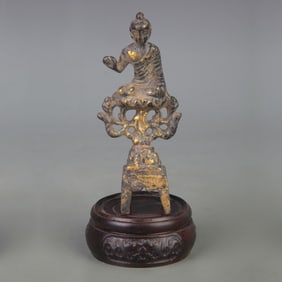 FINE TIBETAN BUDDHIST STATUE