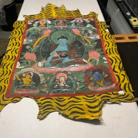 QING DYNASTY TIBETAN BUDDHIST THANGKA ON SHEEPSKIN