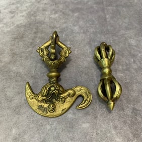 GROUP OF TWO TIBETAN BUDDHISM RITUAL INSTRUMENTS