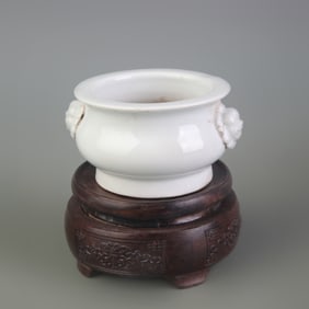 WHITE GLAZE BEAST EAR SMALL INCENSE PORCELAIN BURNER