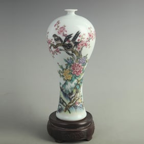 ENAMEL COLOR PAINTED PEONY AND PLUM BLOSSOM PORCELAIN VASE