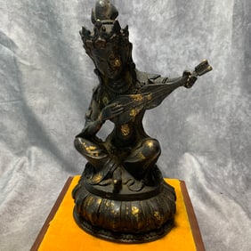 QING TIBETAN BUDDHIST GILT-BRONZE BUDDHA STATUE