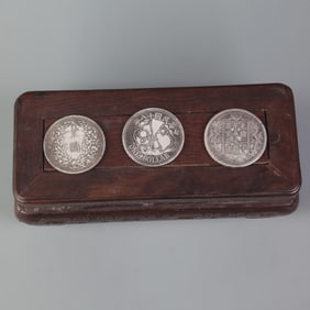 GROUP OF THREE OLD CHINESE COIN